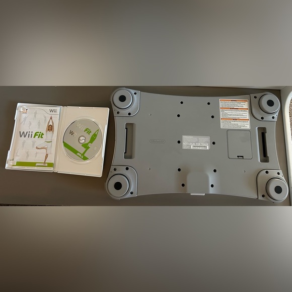 Nintendo Wii Fit Balance Board and Wii Fit - Picture 2 of 4